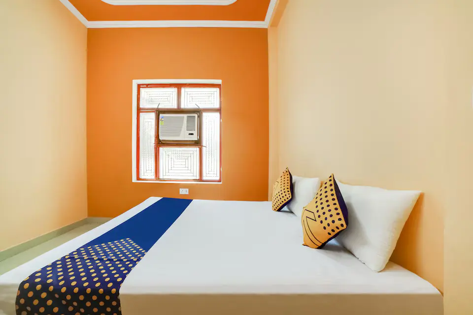 Kanha Hotel and restaurant